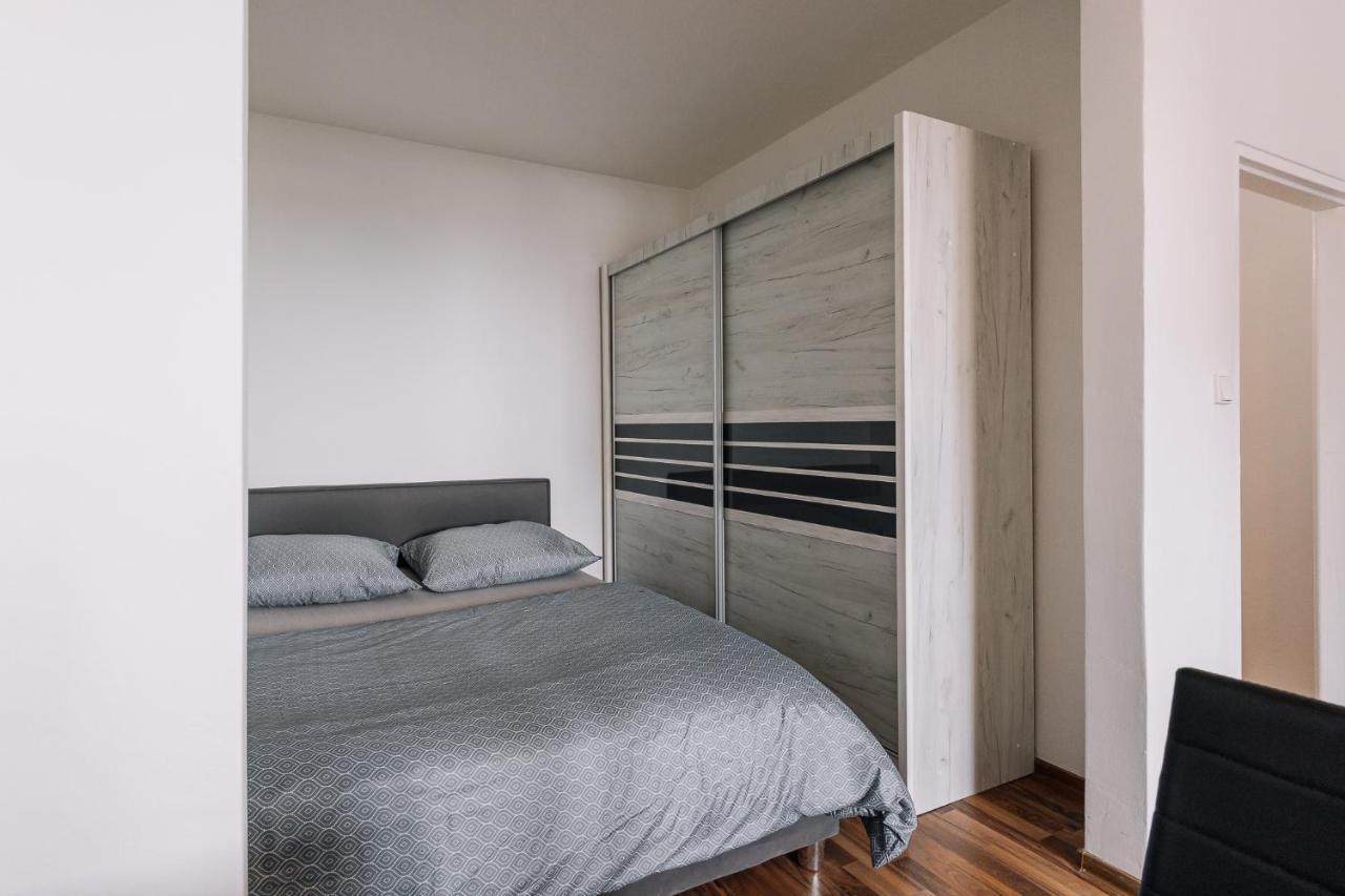 Cozy Apartment In Ruzinov Bratislava Exterior photo