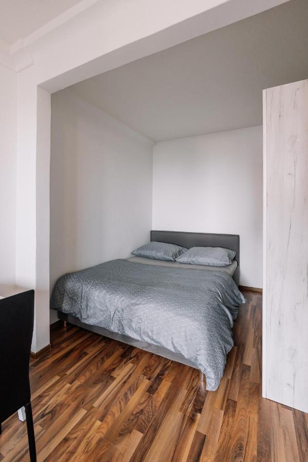 Cozy Apartment In Ruzinov Bratislava Exterior photo